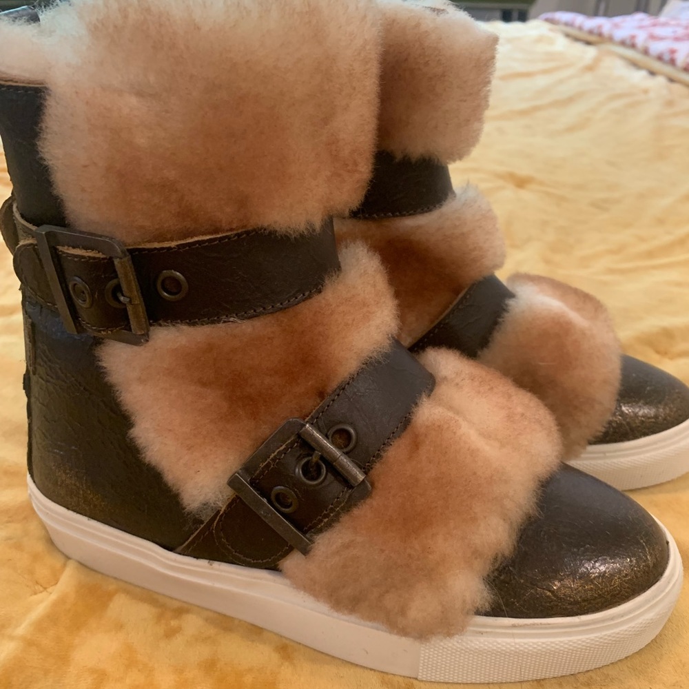 Luxe De Leon Monterrey booties